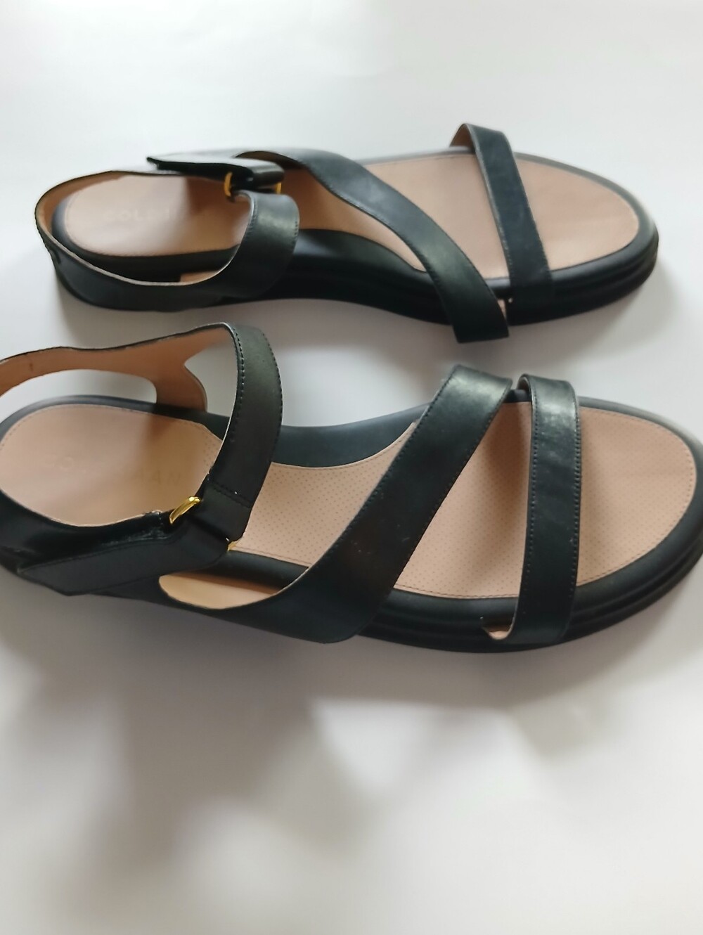 EUC Cole Haan Mirabelle Women's Strappy Flat Black Leather Sandals, Size 10B - Picture 6 of 11